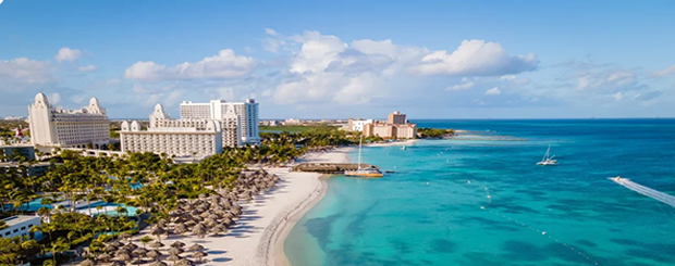 Palm Beach Aruba — Resorts y actividades acuáticas